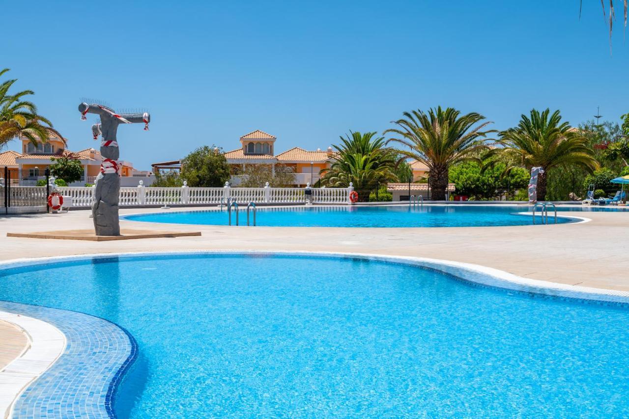 3C Atico Vista Hermosa Wifi Pool,Tennis,Padel,Park Лос Кристианос Экстерьер фото