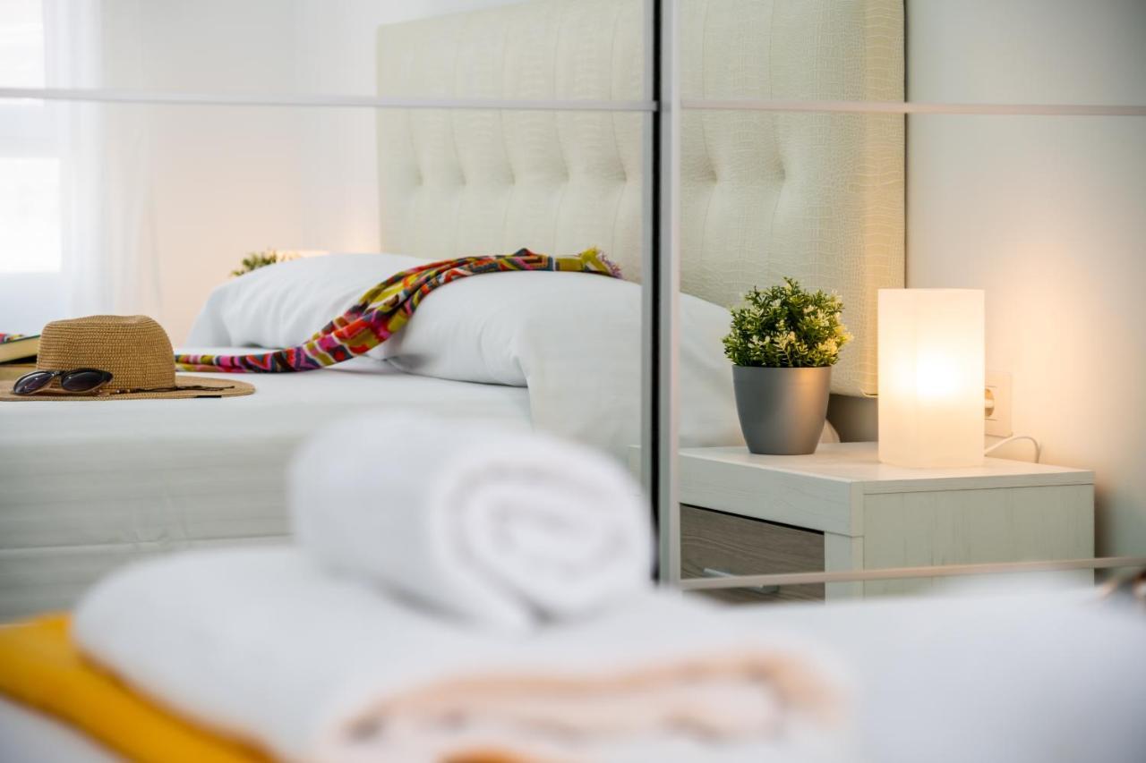 3C Atico Vista Hermosa Wifi Pool,Tennis,Padel,Park Лос Кристианос Экстерьер фото